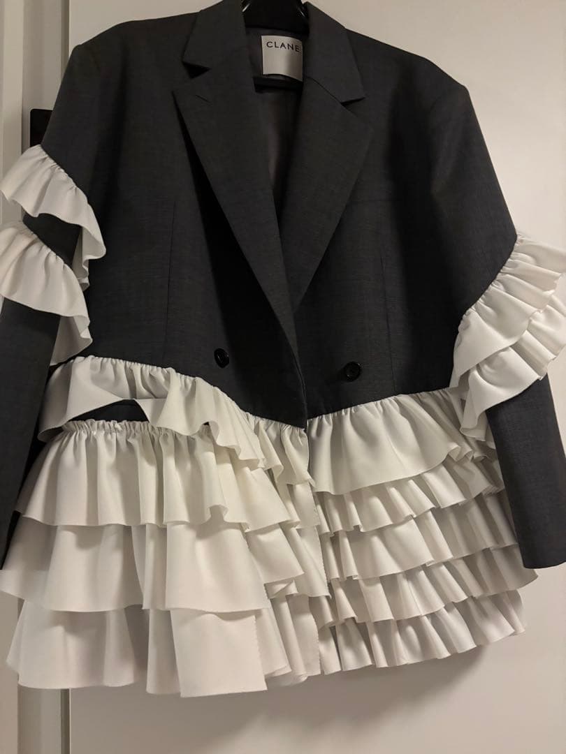 みゆらんCLANE FRILLED TAILORED JACKET グレー
