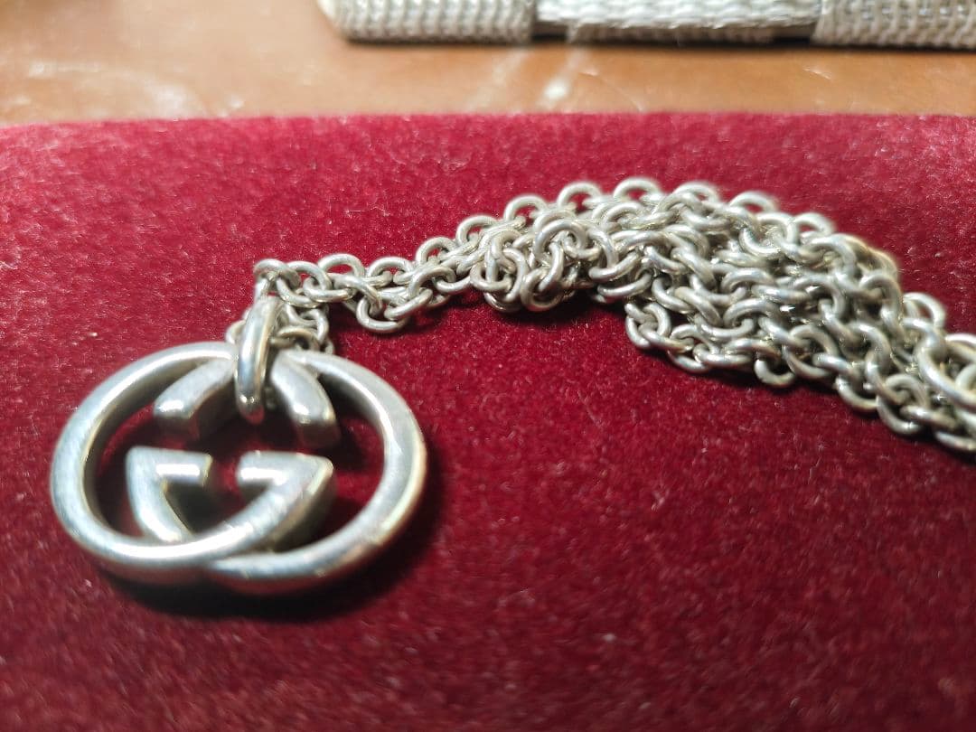 エ*野様 GUCCI ネックレス