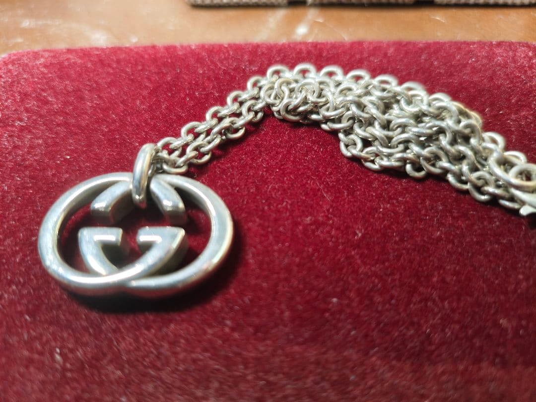 エ*野様 GUCCI ネックレス