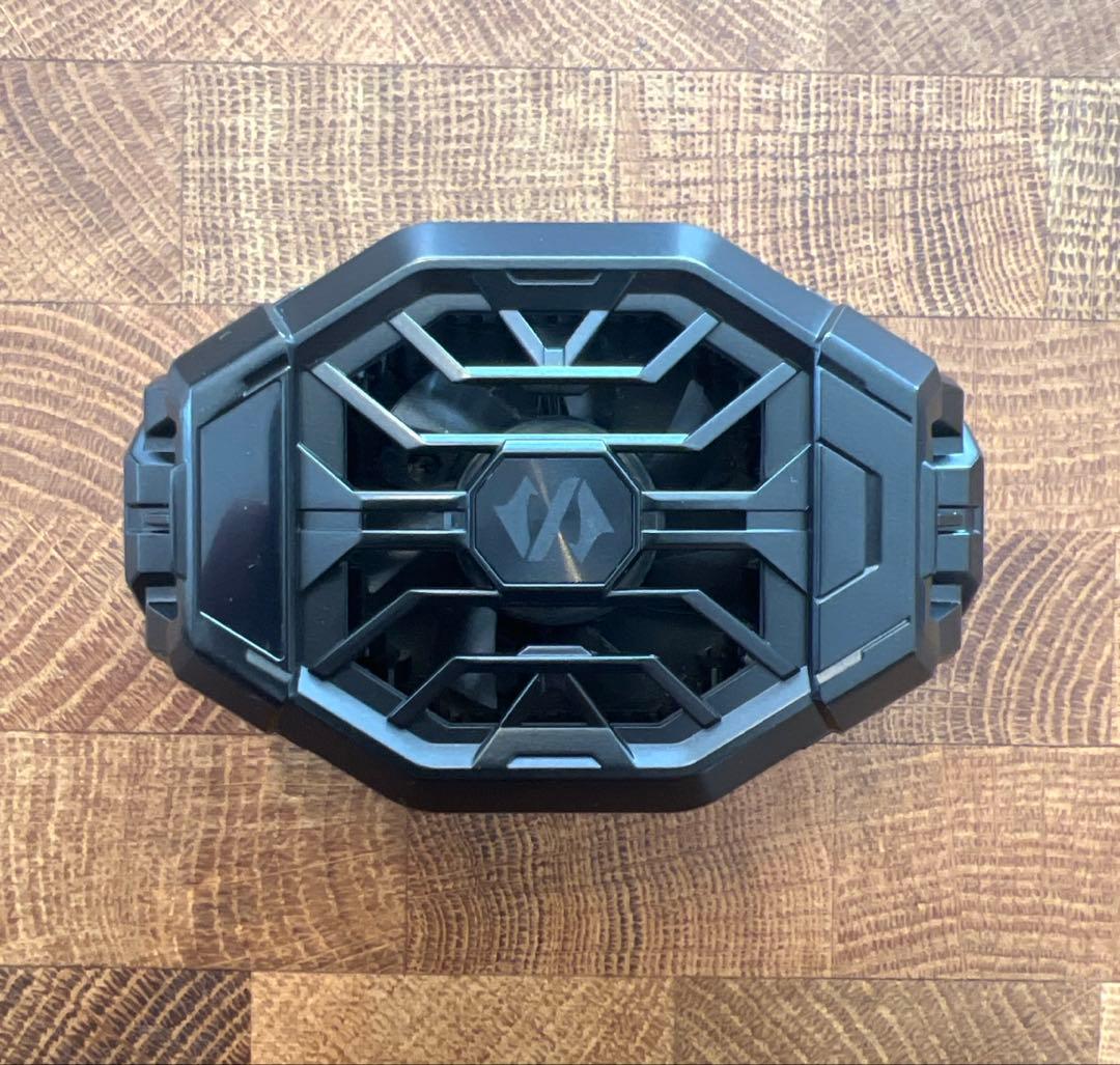 【極美品】Black Shark 5 日本モデル 冷却ファンセット