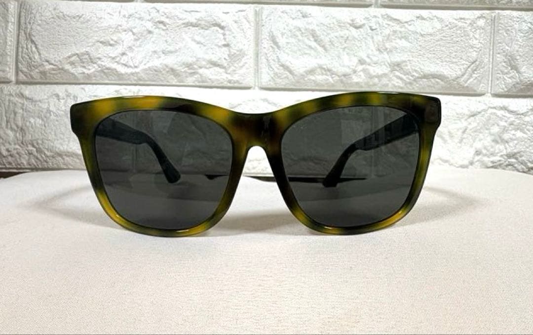 GUCCI gucci グッチ　サングラス　GG0057SK アジアンフィット