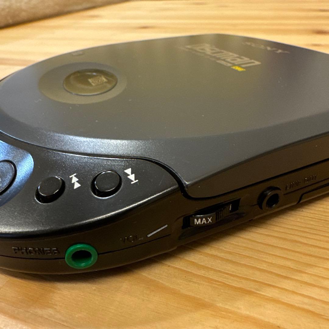 【希少品・動作正常】SONY Discman D-120ポータブルCDプレーヤー
