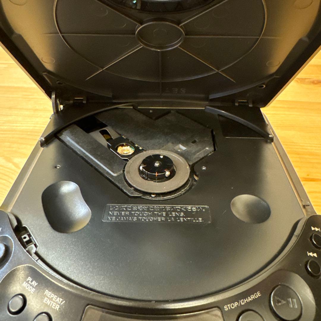 【希少品・動作正常】SONY Discman D-120ポータブルCDプレーヤー
