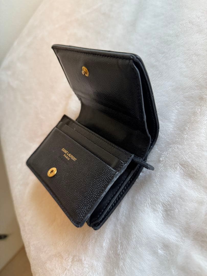 YSL 黒 キルティング 二つ折り財布