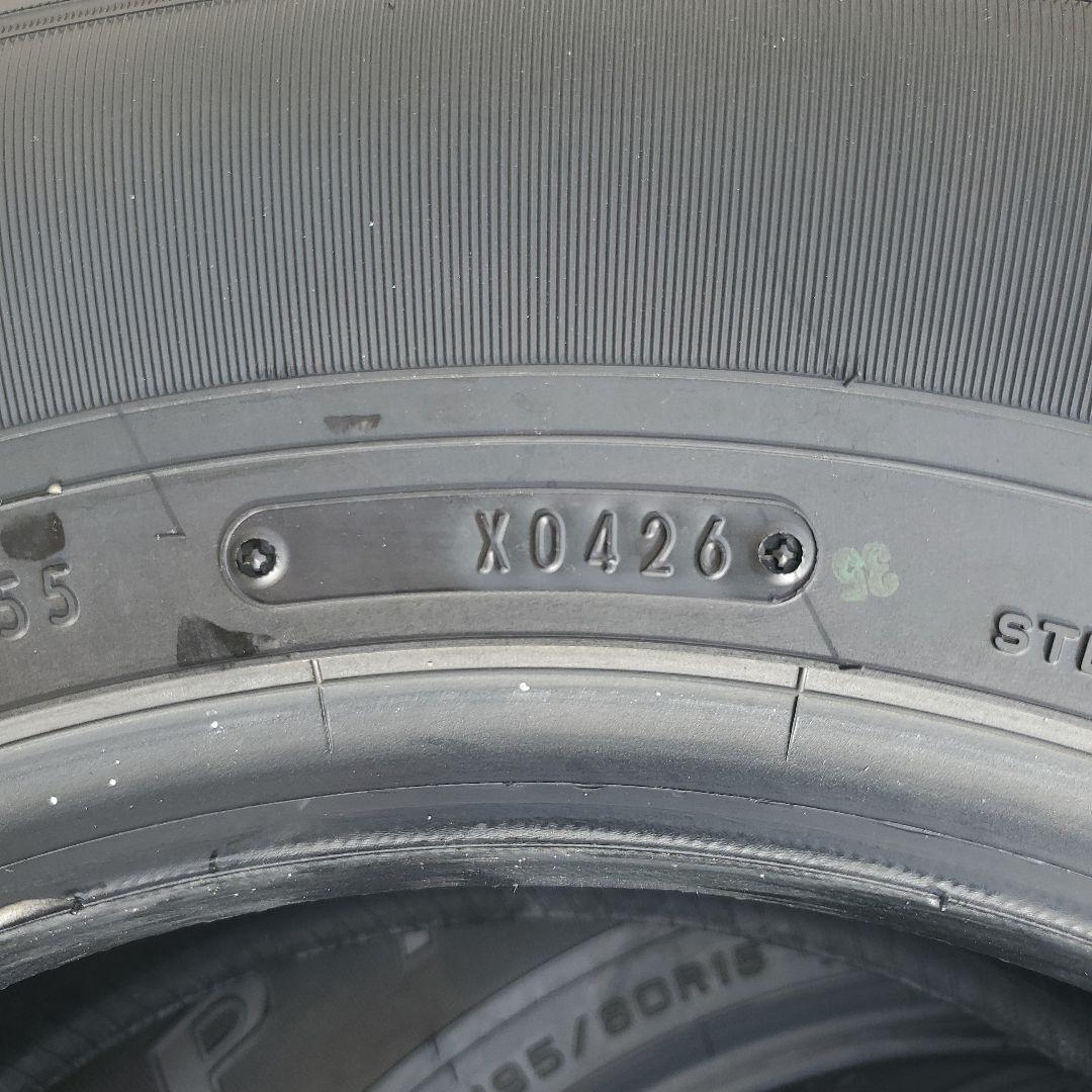 ①【新車外し】☆送料込☆ハイエース 純正タイヤ 2本セット 195/80R15