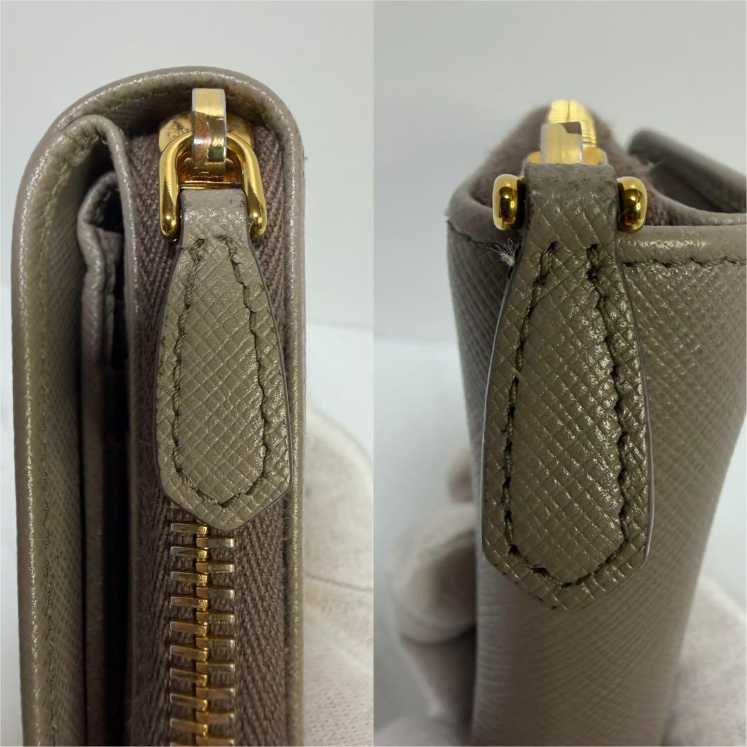 PRADA ポルタフォリオ ラウンド 二つ折り財布 グレー・サフィアーノレザー