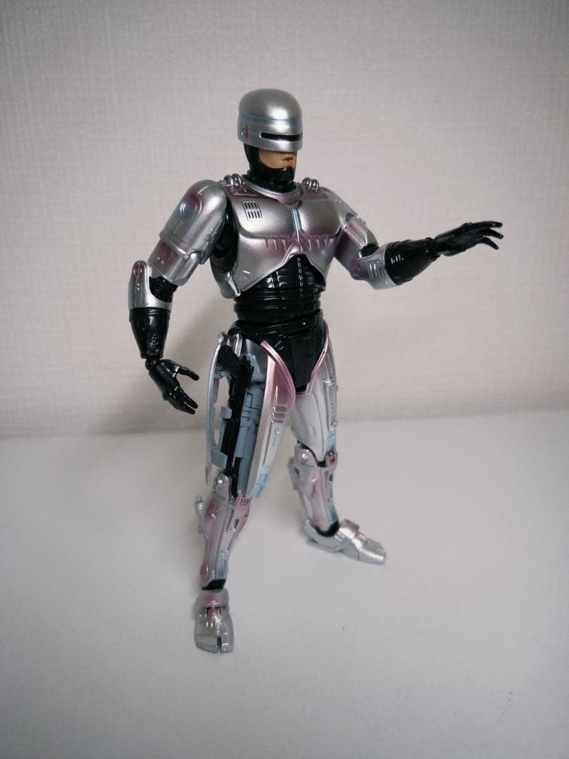 MAFEX No.225 ロボコップ ROBOCOP Renewal Ver.