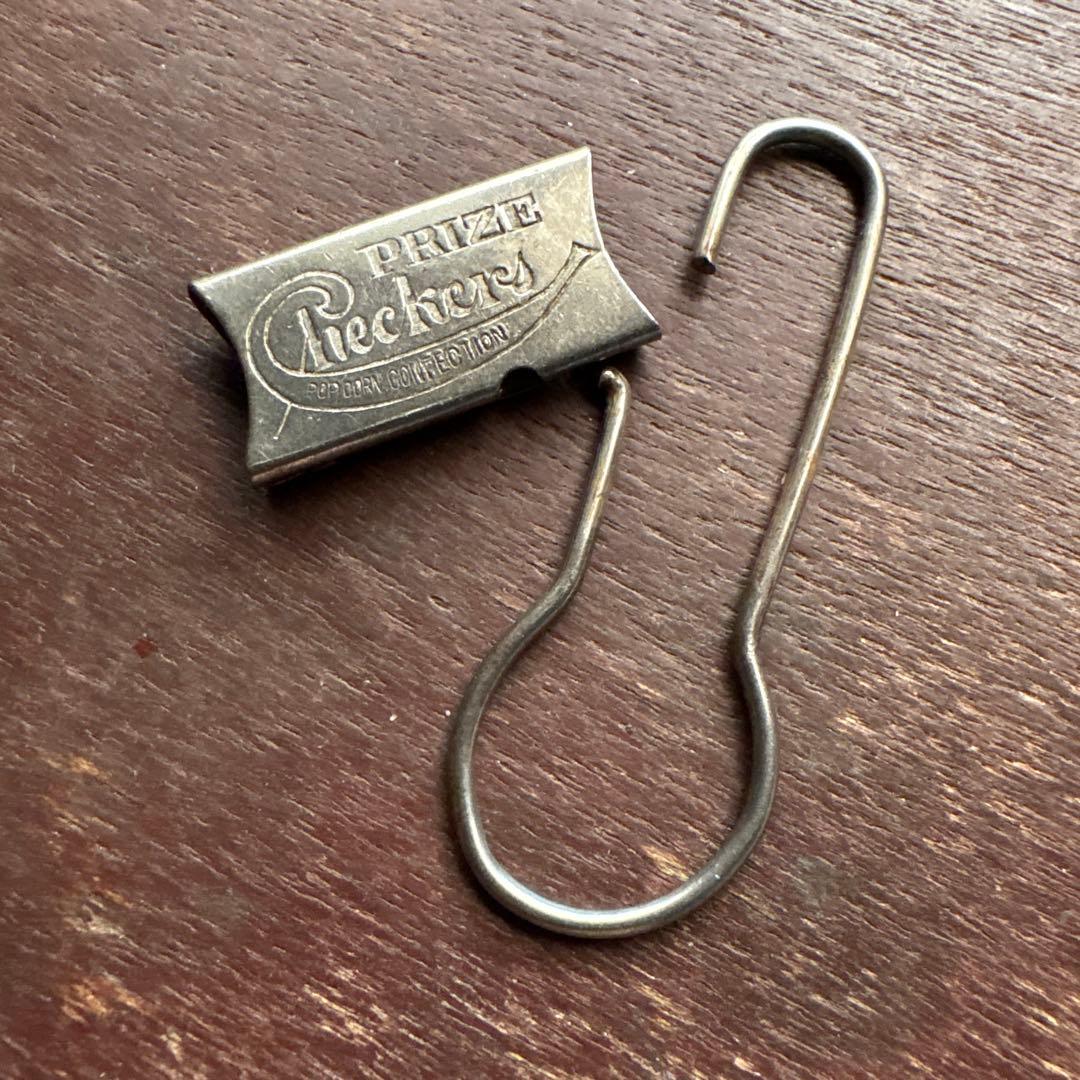 US JUNK KEY-CHAINS／Antique ＆Vintage