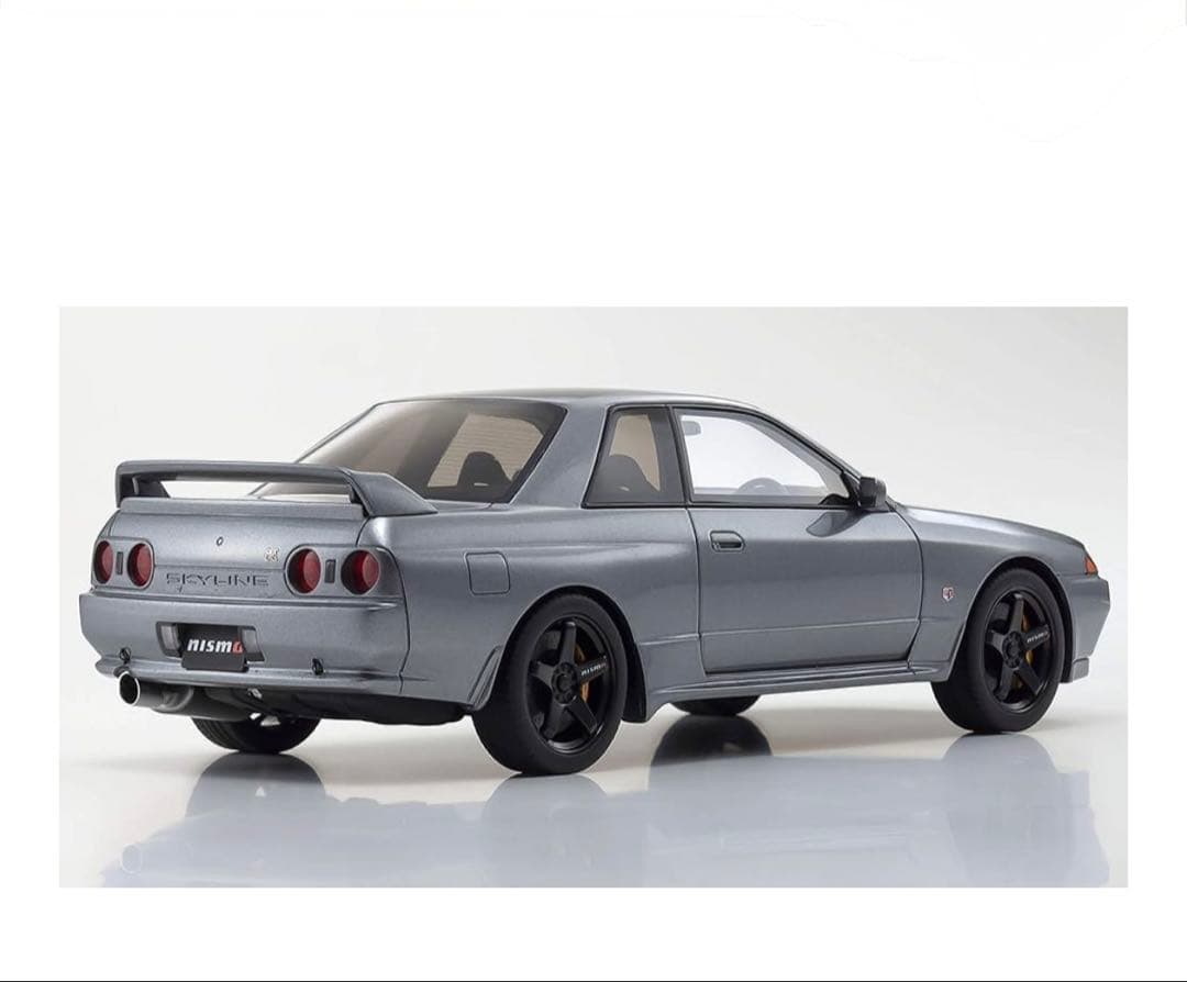 【限定700台】ミニカー 1/18 京商 日産スカイライン R32 ニスモ