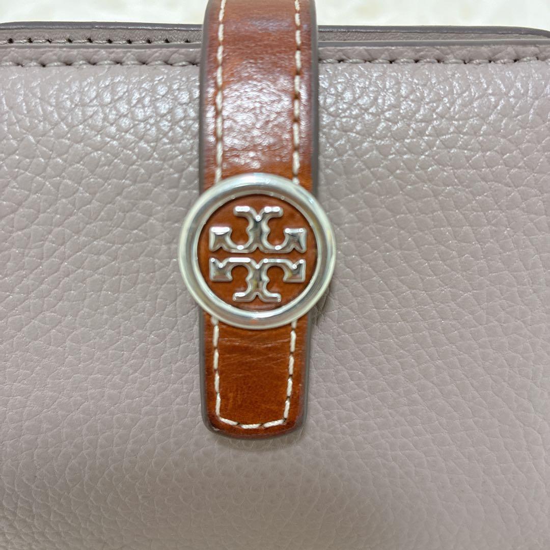 Tory Burch トリーバーチ ロビンソン 二つ折り財布 グレージュ