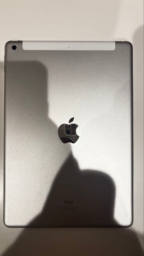 Apple iPad第9世代 64GB Wi-Fi＋Cellular