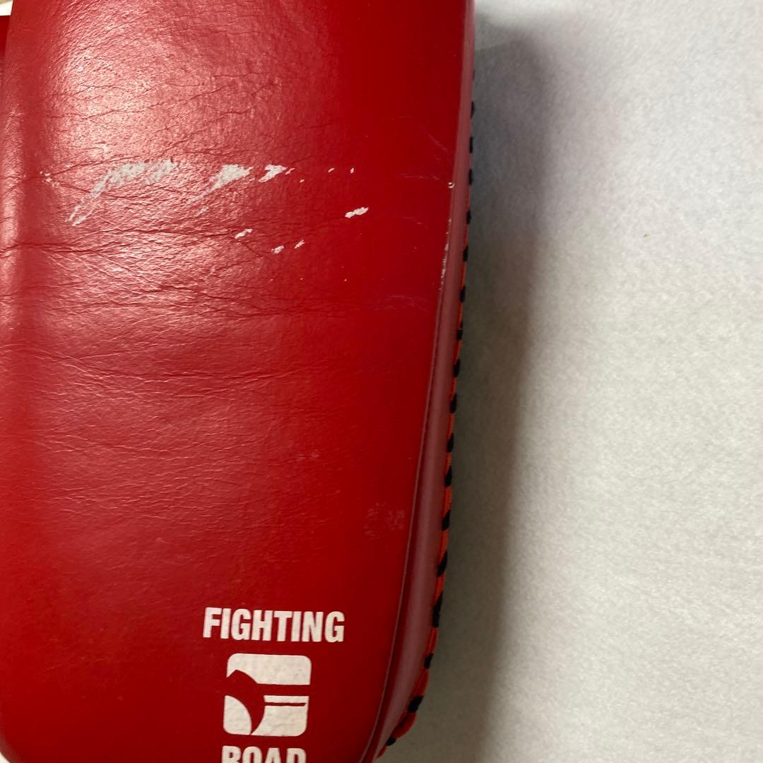 FIGHTING ROADキックミット 黒/赤 フリーサイズ