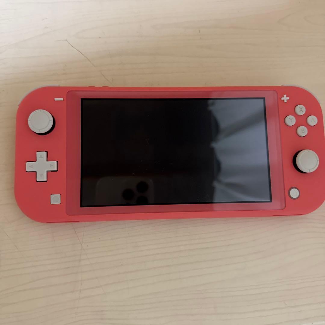 ニンテンドースイッチライト コーラル