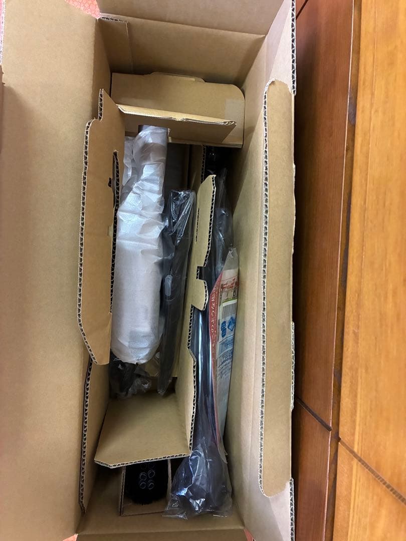 未使用品　HITACHI コードレススティッククリーナー PV-BHL3000J