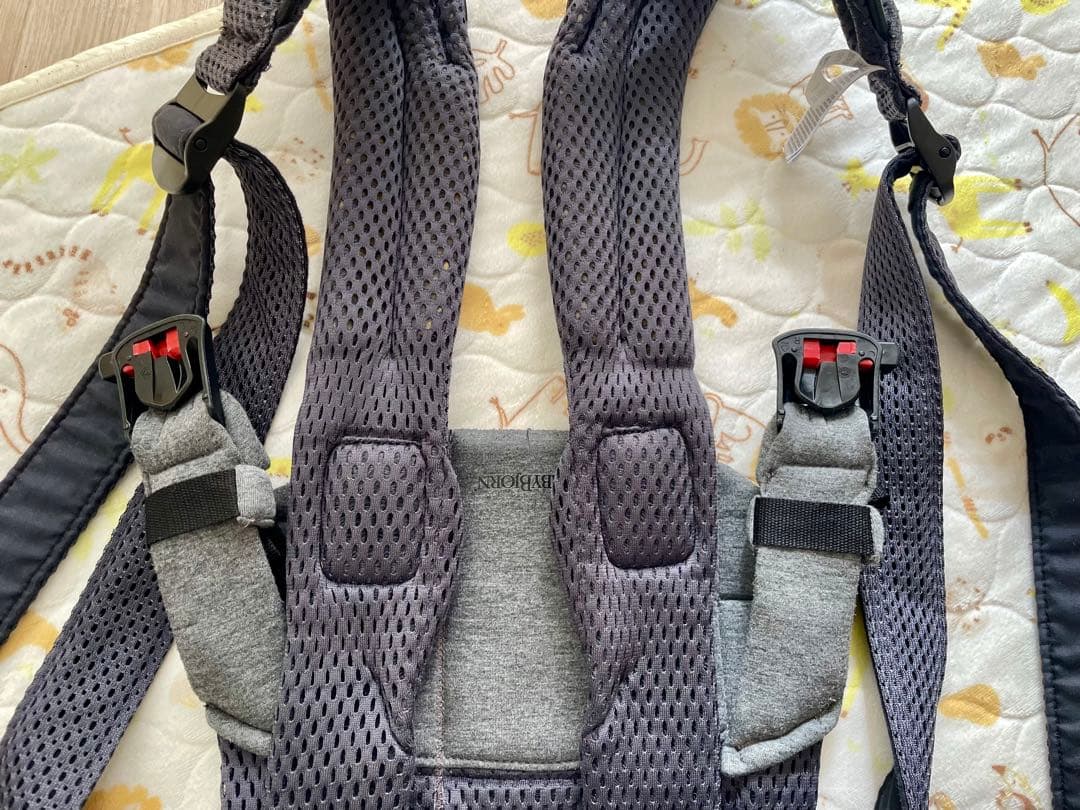 BABYBJÖRNベビーキャリア　ハーモニー