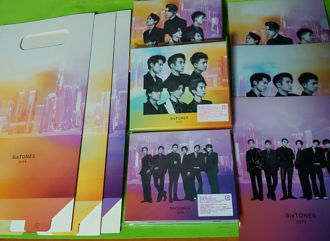SixTONES アルバム 特典付き まとめ売り おまけ付き土日限定価格