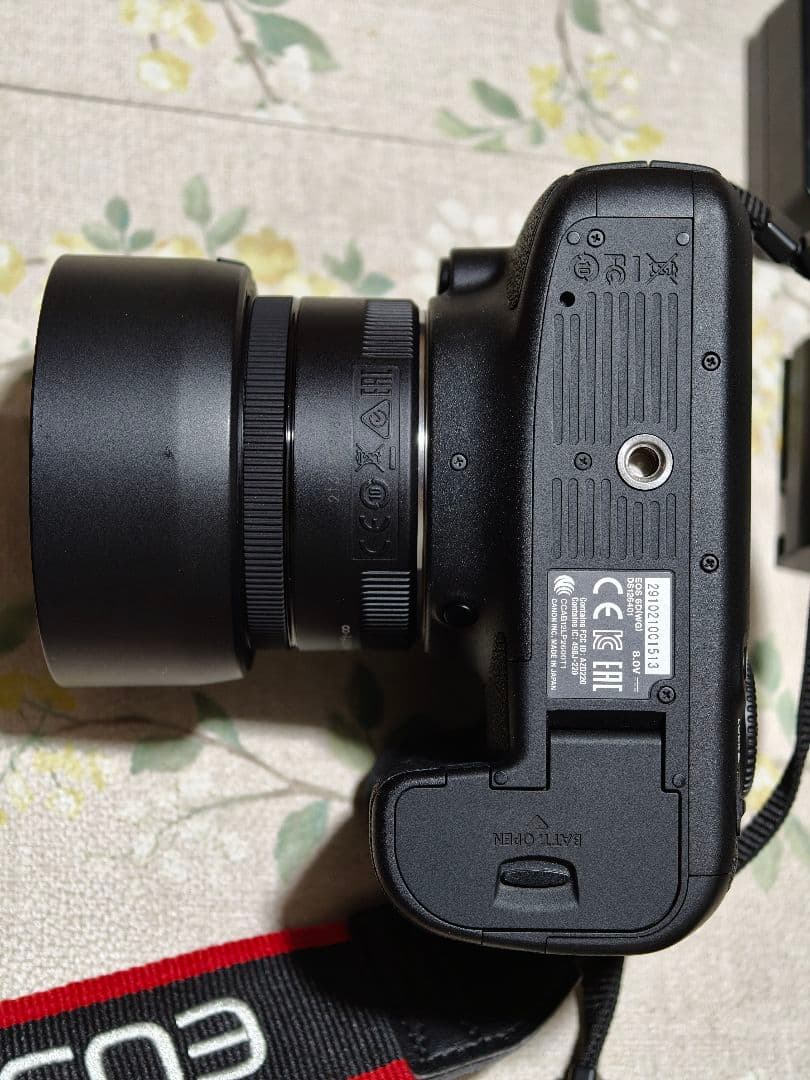 【美品】Canon 6D本体 +Canon& TAMRONレンズ2本セット