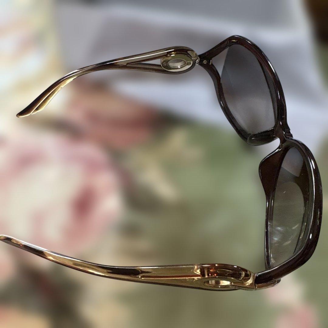 ８日限定☆小顔効果☆Christian Dior☆