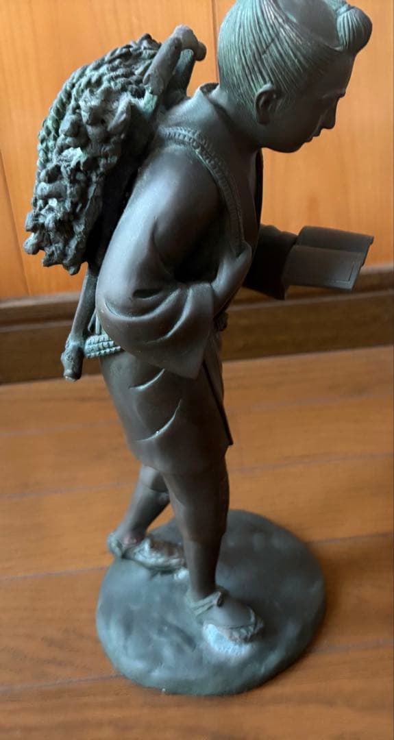 二宮金次郎像