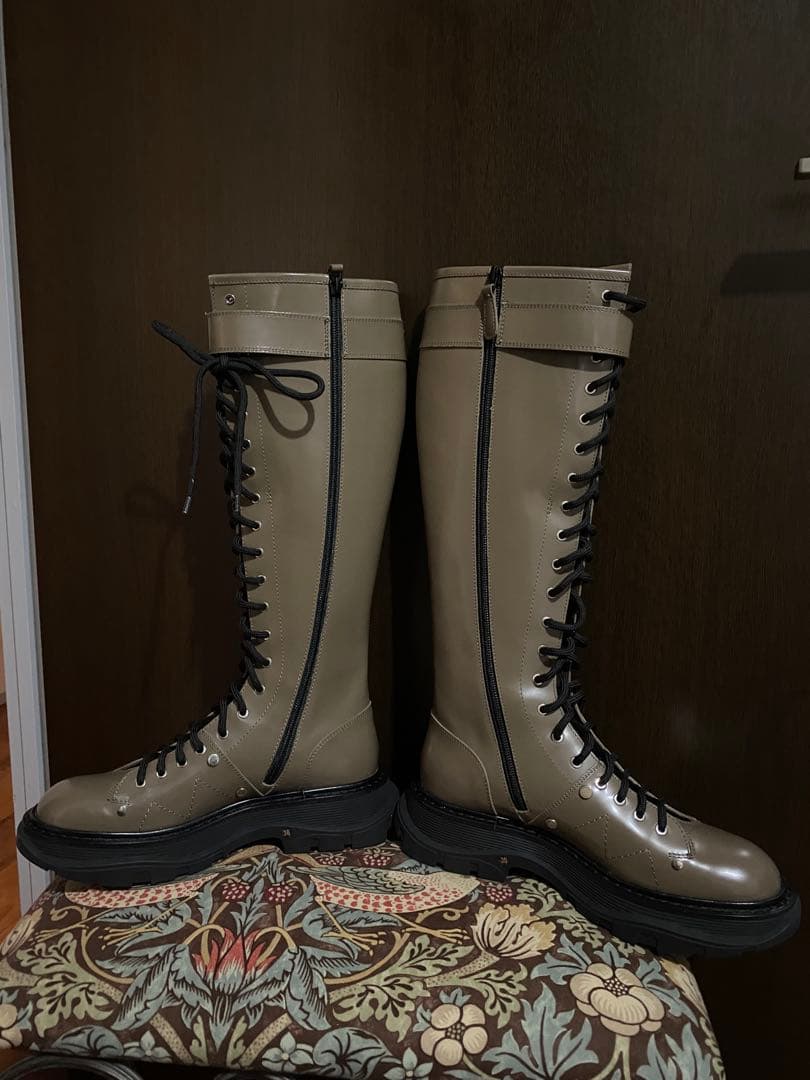 alexander mcqueen tread slick ロング　ブーツ