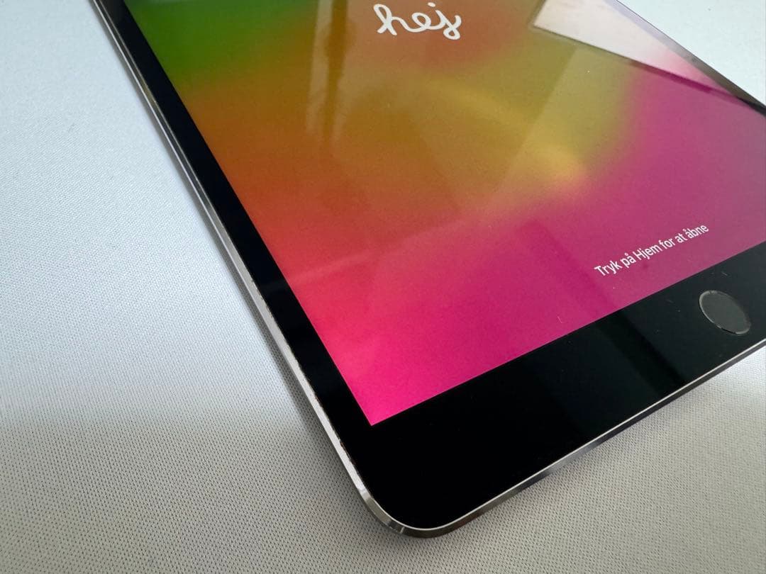 iPad pro 10.5インチ スペースグレー 本体