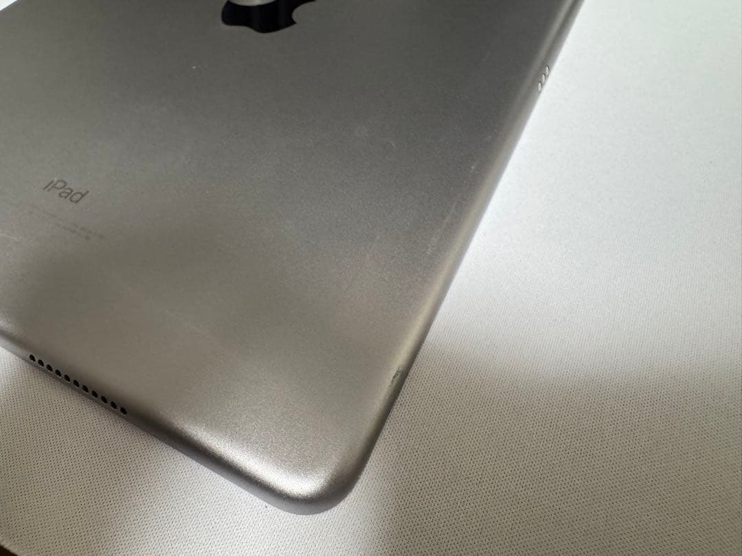 iPad pro 10.5インチ スペースグレー 本体