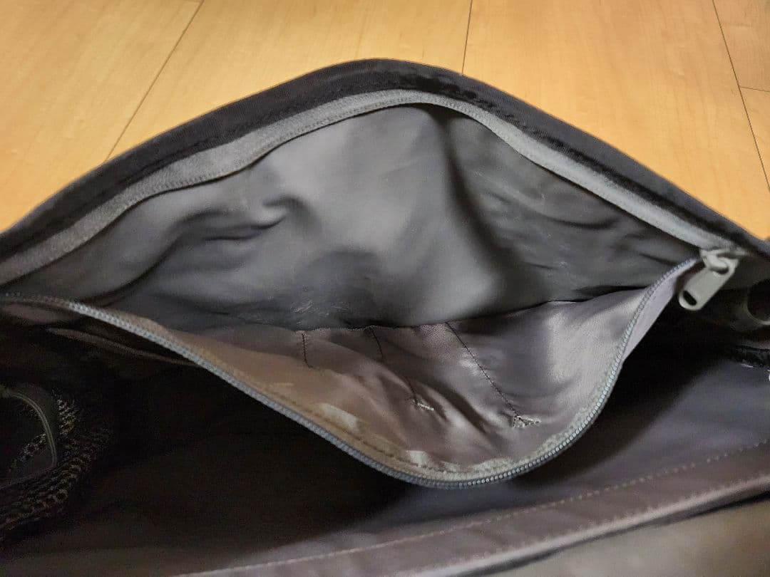 Timbuk2 メッセンジャーバッグ 黒 S