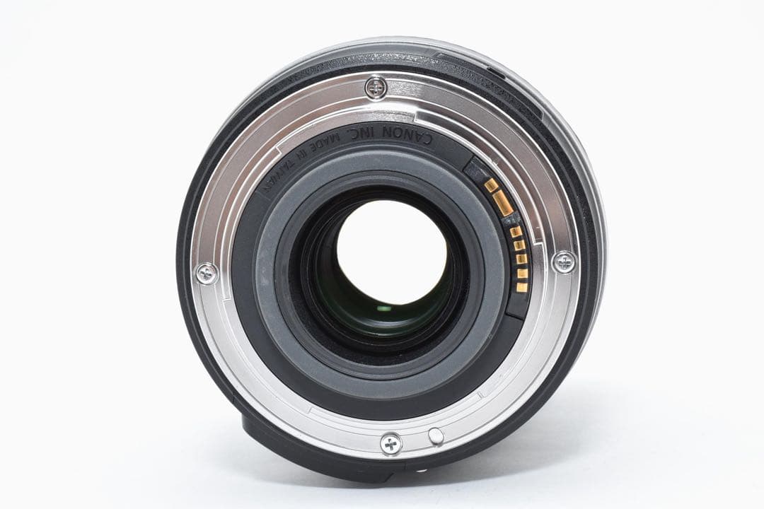 Canon EF-S 18-200mm 1:3.5-5.6 IS ズームレンズ
