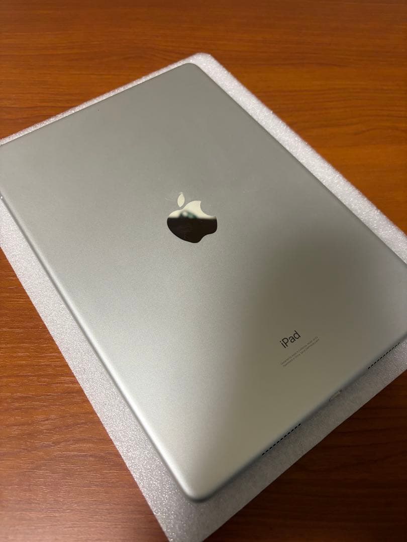 iPad Air3 64GB Wi-Fiモデル ［おまけ］ガラスフィルム