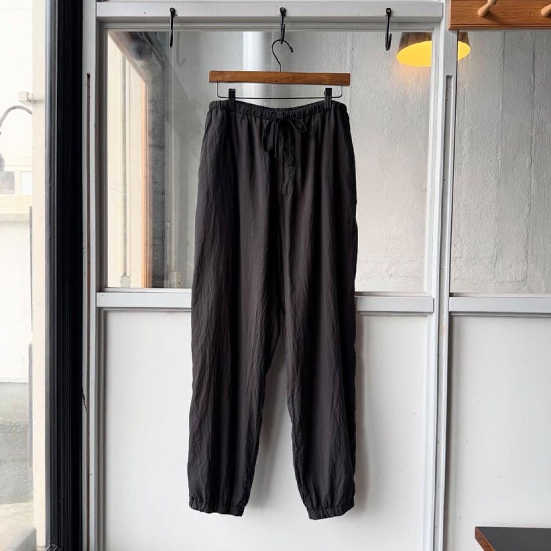 Comoli 25ss シルク製品染 ドローストリングパンツ SIZE 3