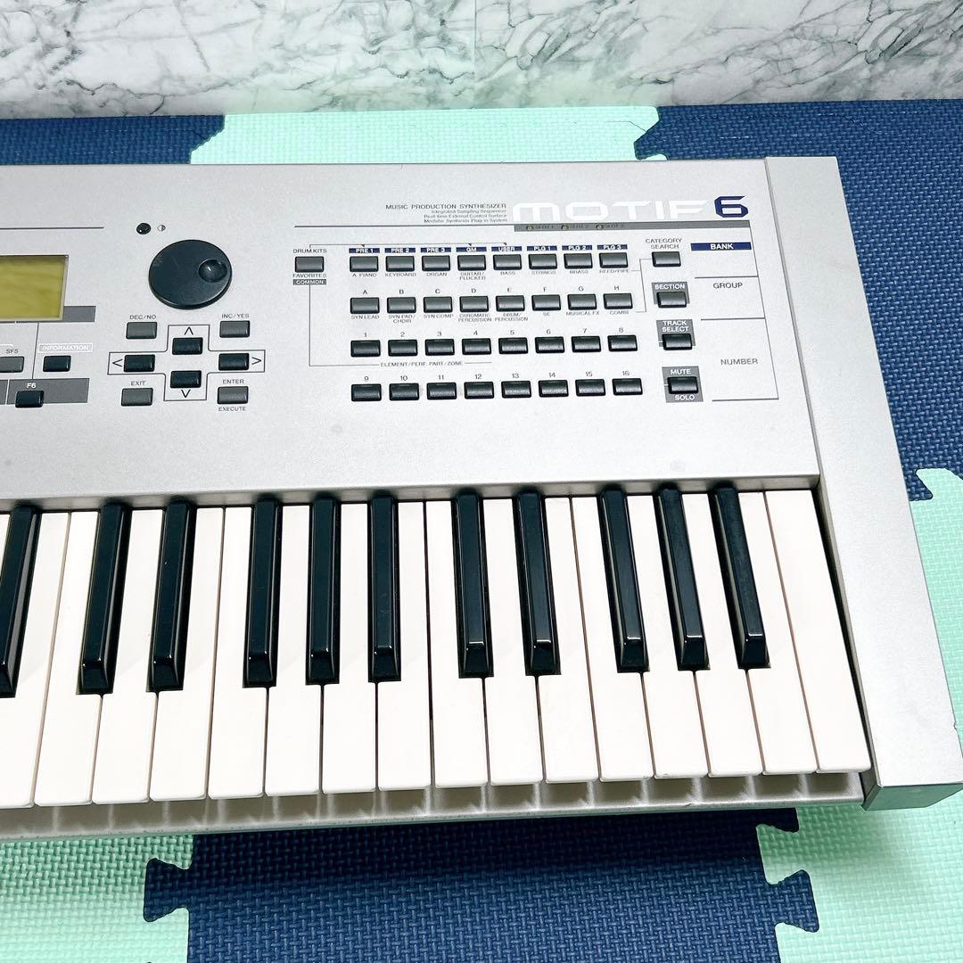 YAMAHA MOTIF6 シンセサイザー 61キー