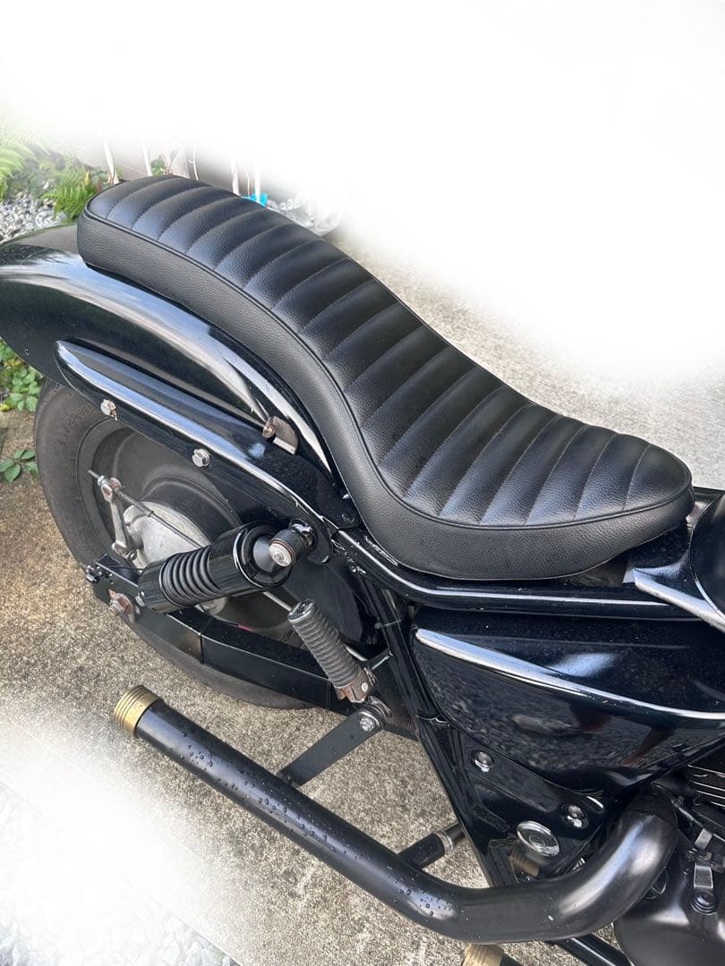 Garage T&F製 コブラシート マグナ250