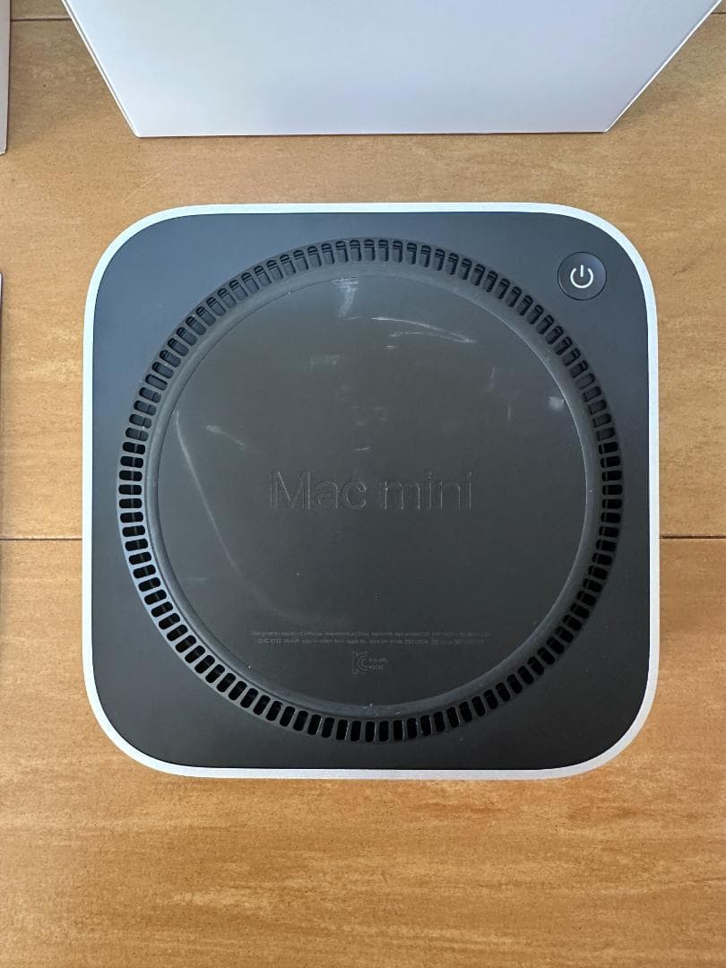 Apple Mac mini m4 メモリ:16GB SSD:256GB