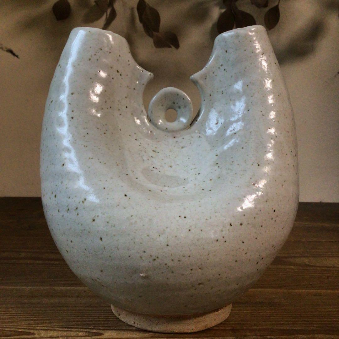 No4101 粉引二口花瓶　MARKUS japan印　木箱付　陶磁器　送料無料