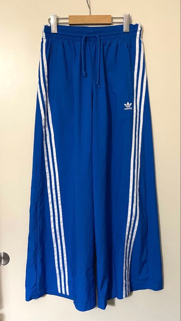 ADIDAS ADILENIUM season1 オーバーサイズ　トラックパンツ