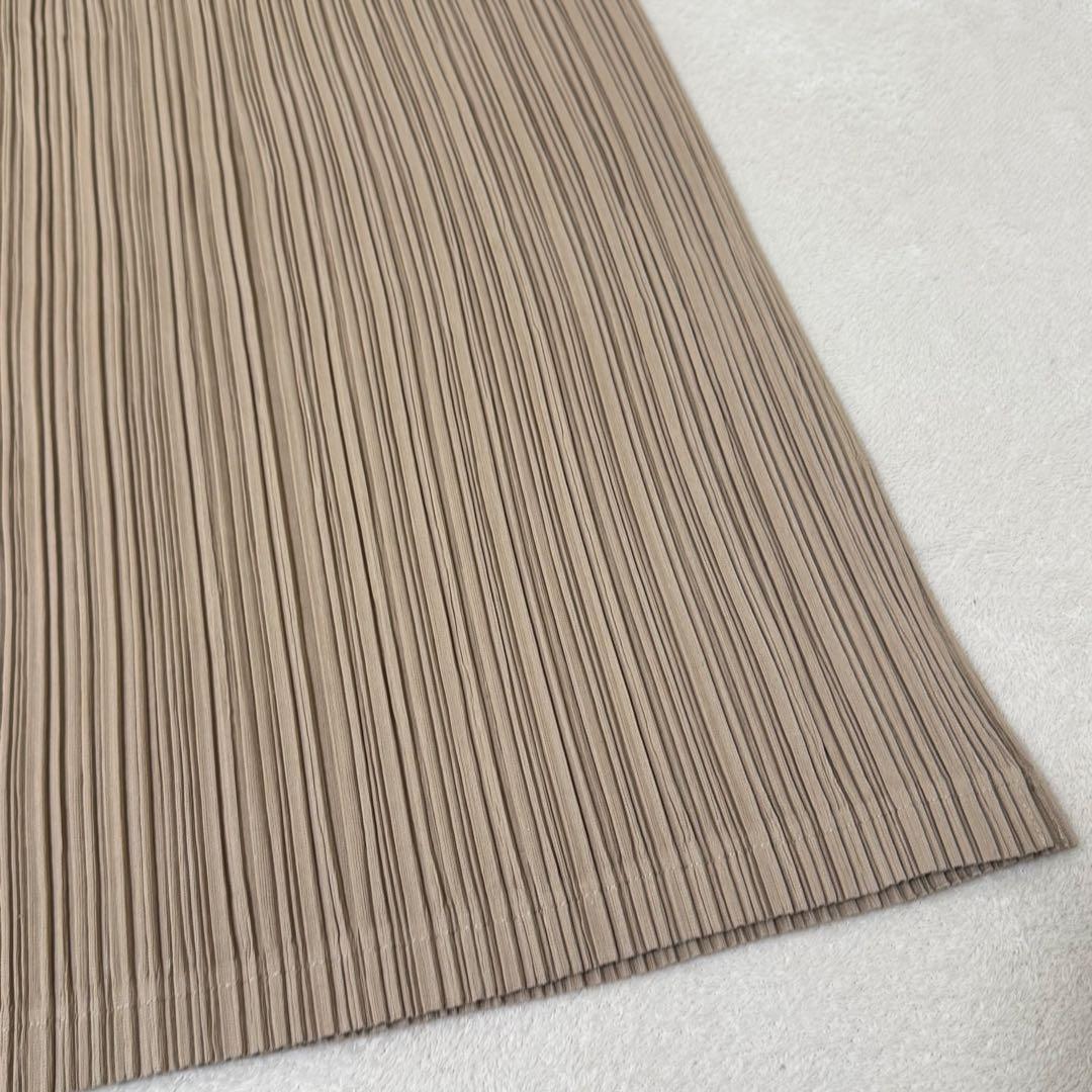極美品✨PLEATS PLEASE Xサイズ プリーツ　ベージュ　ロングスカート