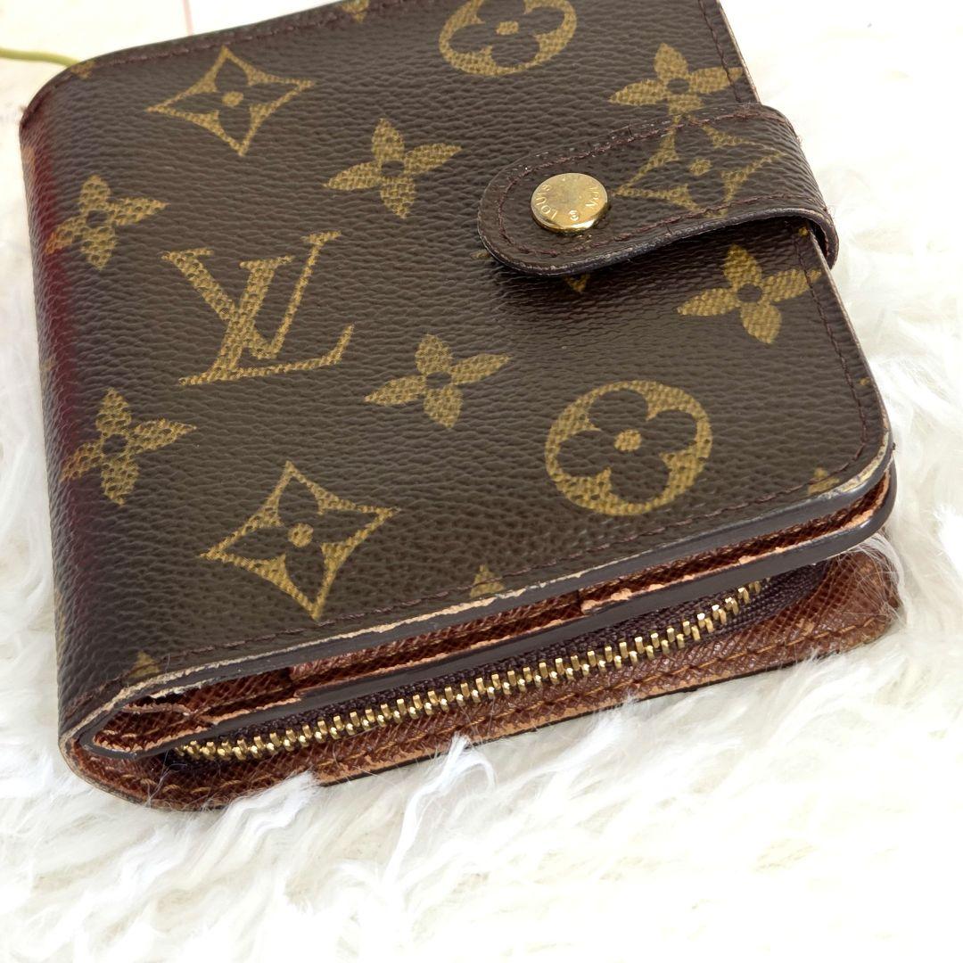 LOUIS VUITTONルイヴィトンモノグラム コンパクトジップ２つ折り財布