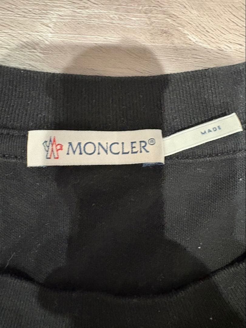 モンクレール　Tシャツ　ブラック　L シンプル