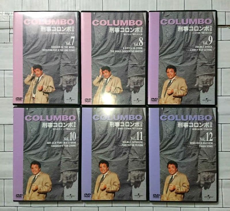 「刑事コロンボ」小説4冊&ムック本+DVD完全版22巻セット