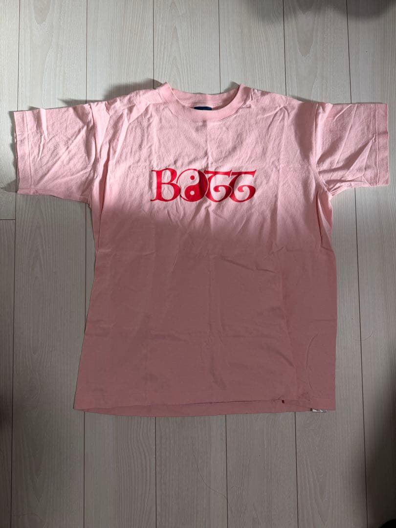 BOTT ピンク Tシャツ 半袖