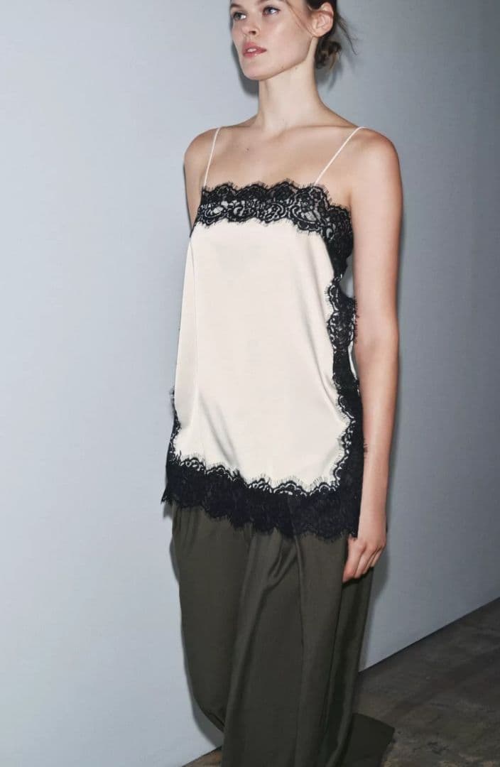 新品タグ付き♥ZARA♥レースキャミソール♥大きいサイズ
