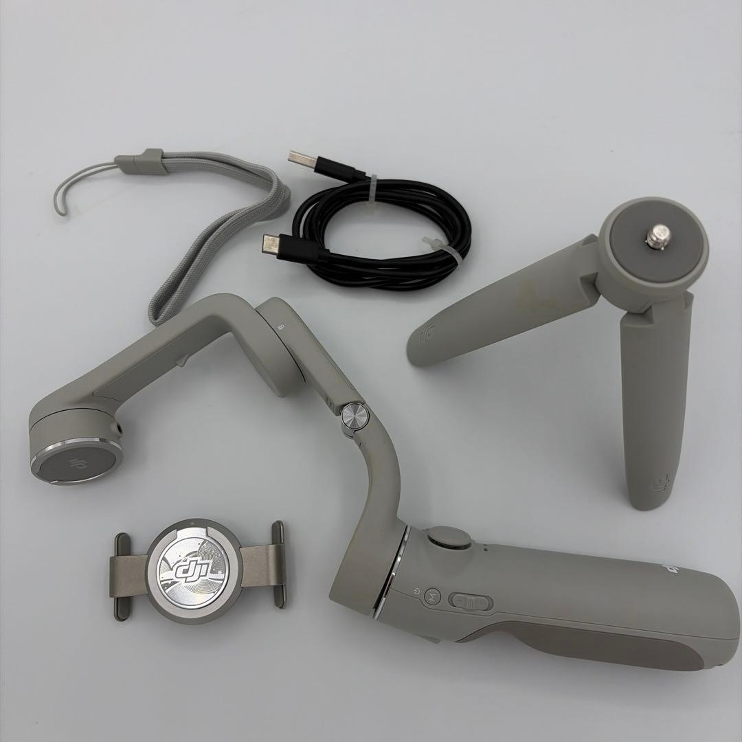 DJI OM 5 スマホスタビライザー