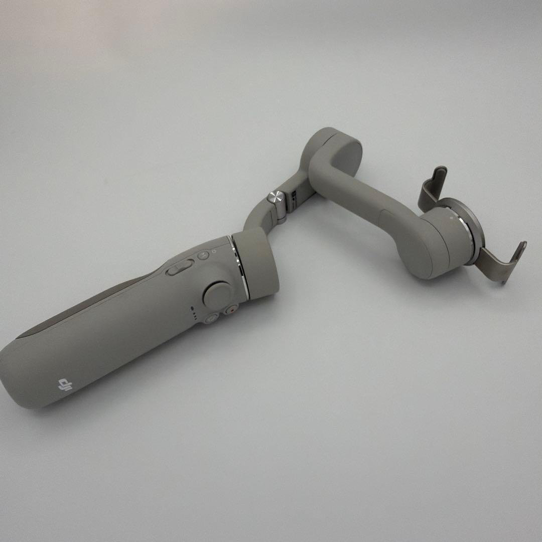 DJI OM 5 スマホスタビライザー