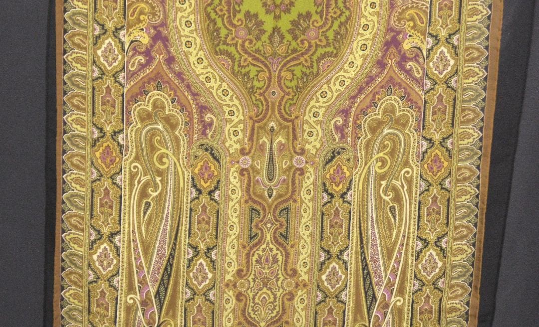 極美品　ETRO エトロ　大判ストール　スカーフ　シルク100％　 D539