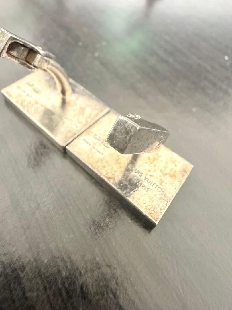 Louis Vuitton カフス プレート型　シルバー