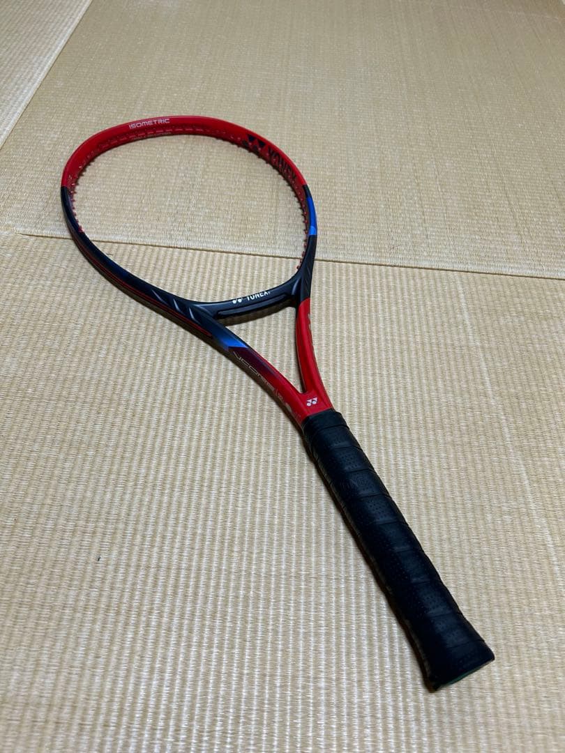 割引　ヨネックス　テニスラケット ブイコア98 グリップ2