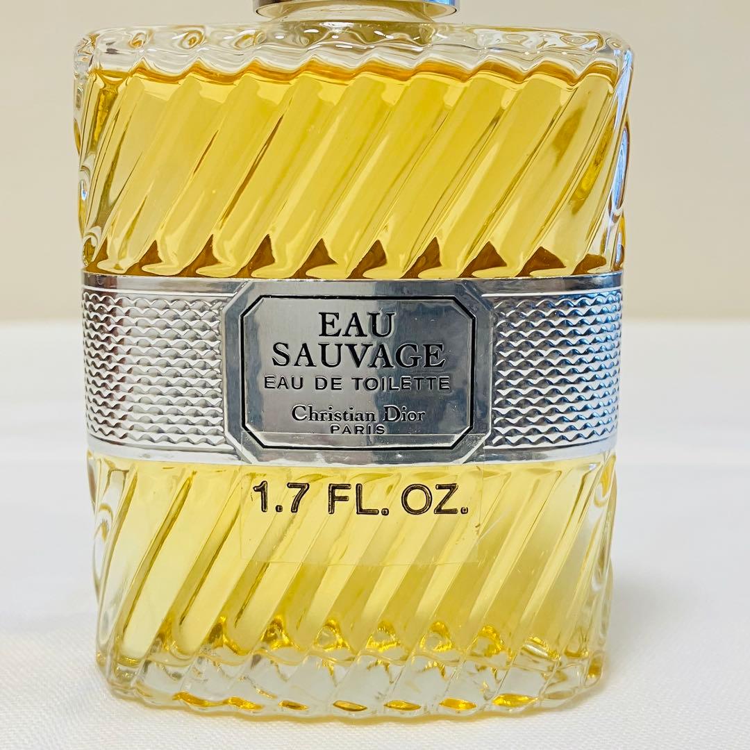 新品　クリスチャンディオール　オー　ソヴァージュ　オードトワレ　香水　50ml