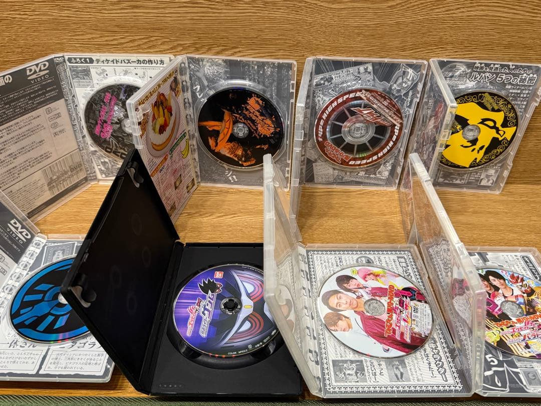てれびくん超バトルDVD 他