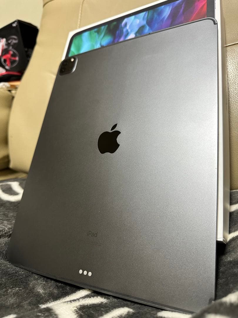 iPad Pro 12.9インチ（第4世代）スペースグレイ　512GB WiFi