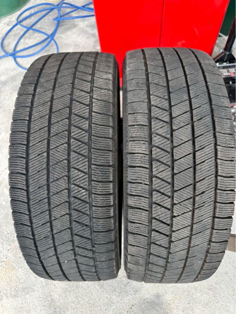ブリヂストン　ブリザック vrx3 205/55r17 21年製　2本